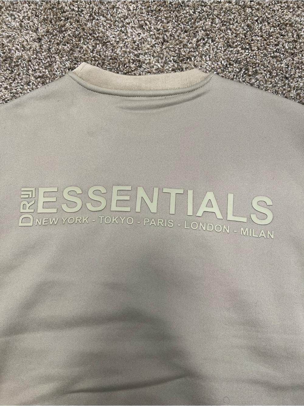 ESSENTIALS Men's Crewneck Sweatshirt